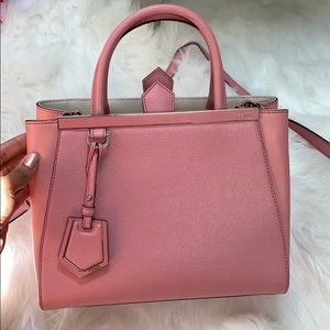 Pink Fendi 2jours
